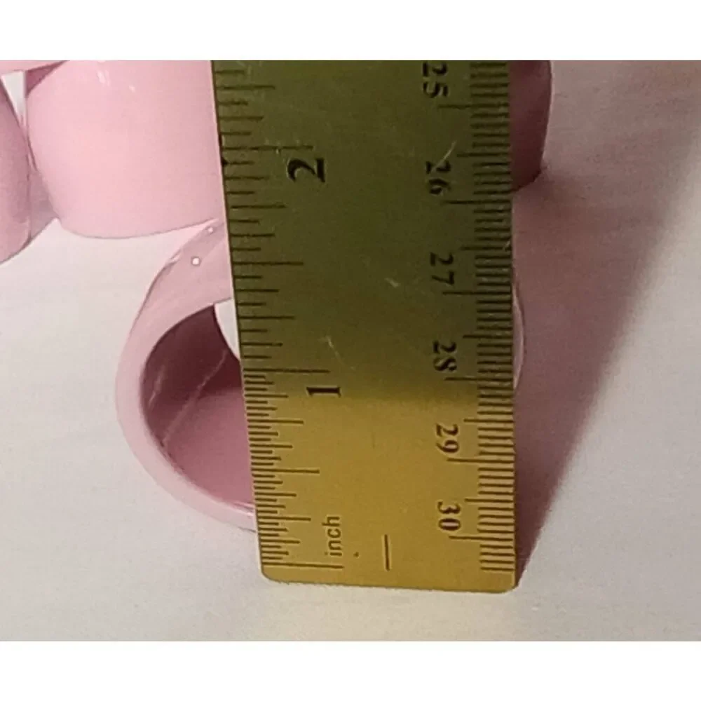 Vintage napkin rings, set of six. Color rose.